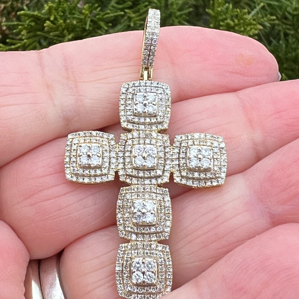 LARGE 10K YELLOW GOLD STATEMENT DIAMOND CROSS PENDANT ONE OF A KIND CUSTOM MADE - Picture 16 of 16